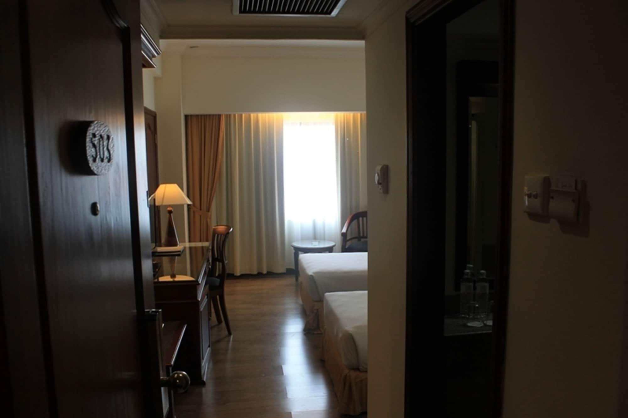 Grand Zuri Pekanbaru Extérieur photo